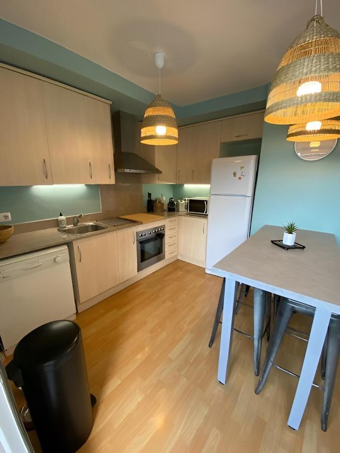 Superbe Appartement Renove, Residence Avec Piscine Roses Eksteriør billede